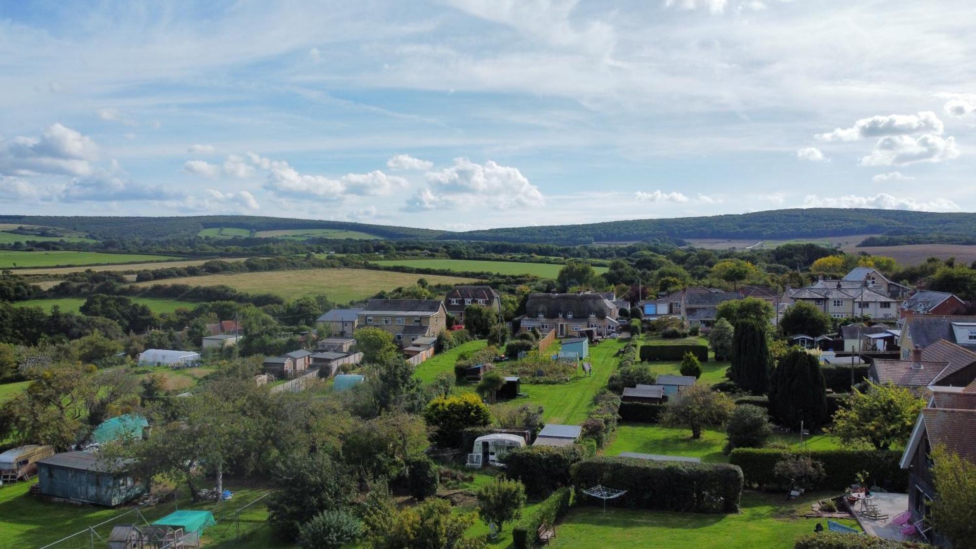 Three Gables, West Wight Village House, Sleeps 10 Newbridge  Exterior foto